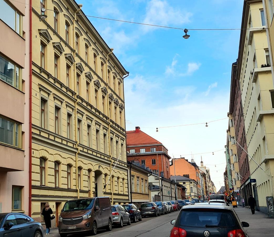 Апартаменты 4 Blocks From Stockmann Хельсинки Экстерьер фото